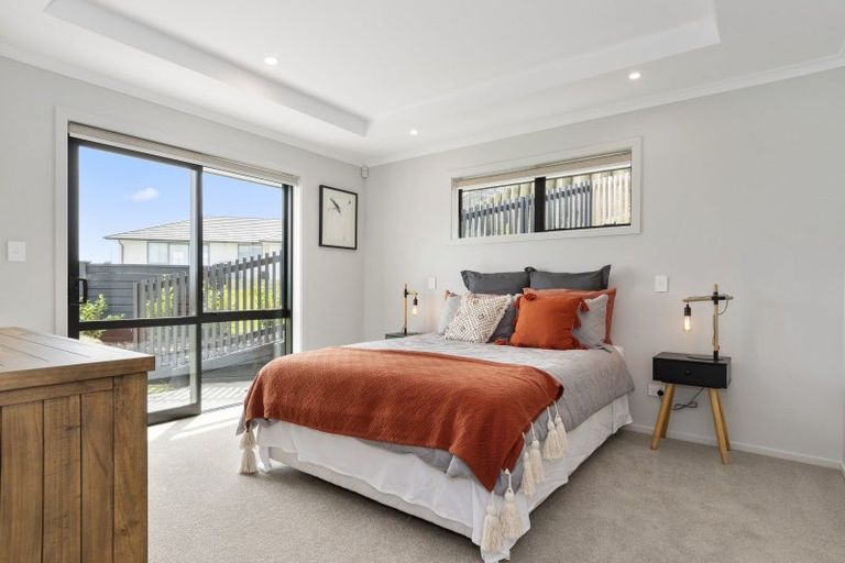 Photo of property in 1 Ridge Drive, Omokoroa, 3114