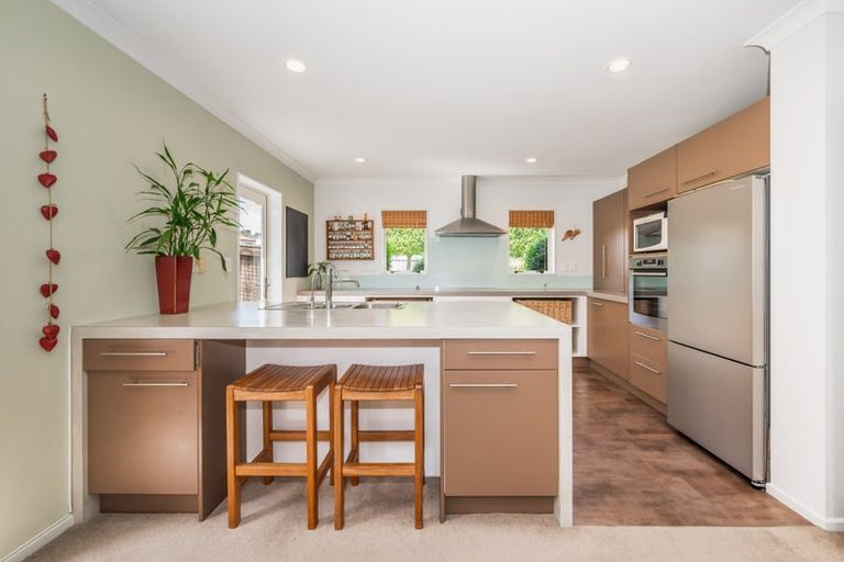 Photo of property in 26 Rifleman Lane, Paraparaumu Beach, Paraparaumu, 5032