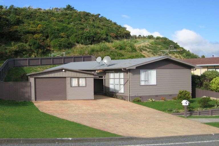 Photo of property in 26 Kaitangata Crescent, Kelson, Lower Hutt, 5010