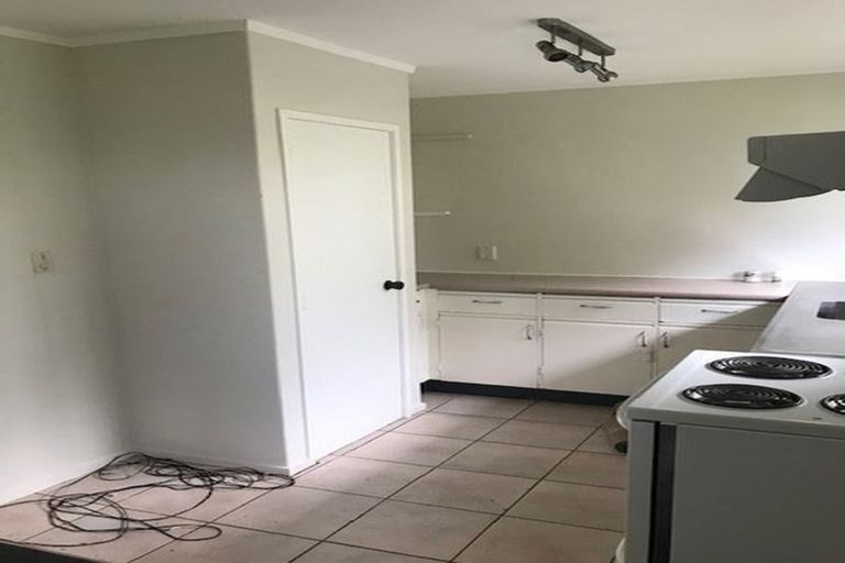 Photo of property in 43 Gilbass Avenue, Hamilton Lake, Hamilton, 3204