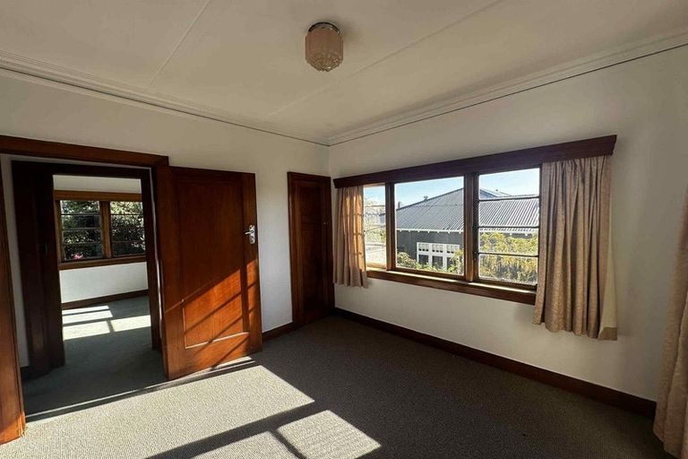 Photo of property in 11 Albert Street, Saint Clair, Dunedin, 9012