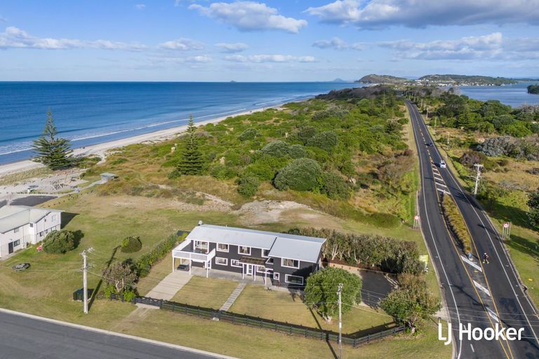 Photo of property in 287 Seaforth Road, Waihi Beach, 3611