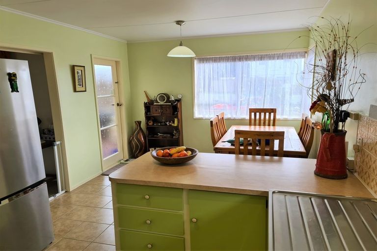 Photo of property in 1 Coleridge Place, Tikipunga, Whangarei, 0112