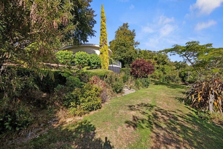 Photo of property in 16 Old Coach Road, Havelock, 7100