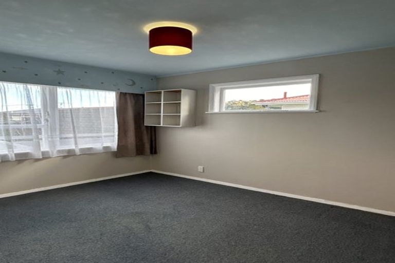 Photo of property in 28 Camperdown Road, Miramar, Wellington, 6022