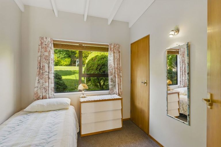 Photo of property in 47 Kakariki Grove, Waikanae, 5036