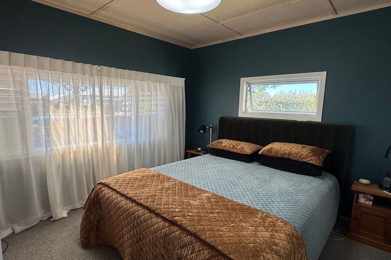 Photo of property in 5 Burness Road, Greenmeadows, Napier, 4112