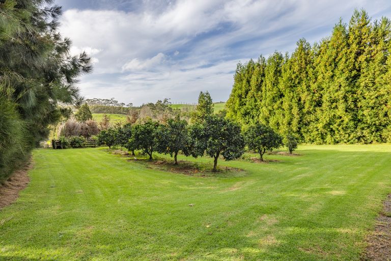 Photo of property in 239 Stanners Road, Kerikeri, 0295