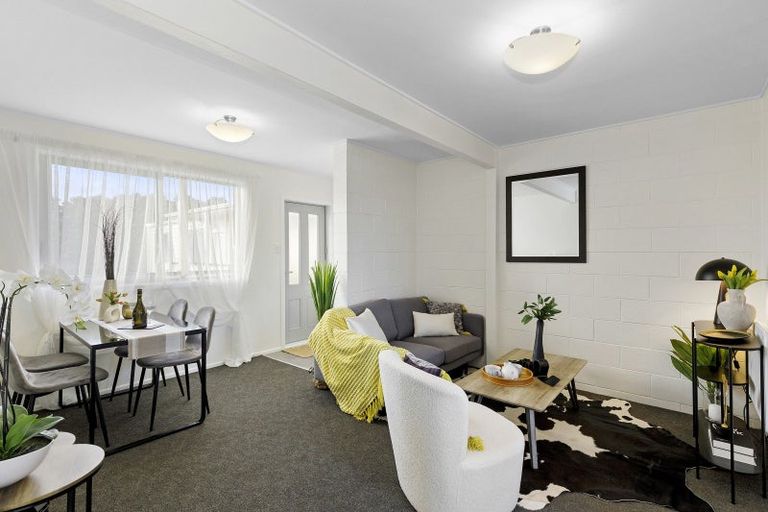 Photo of property in 6/19 Pirie Crescent, Moera, Lower Hutt, 5010