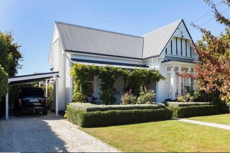 Photo of property in 52a Onslow Street, St Albans, Christchurch, 8014