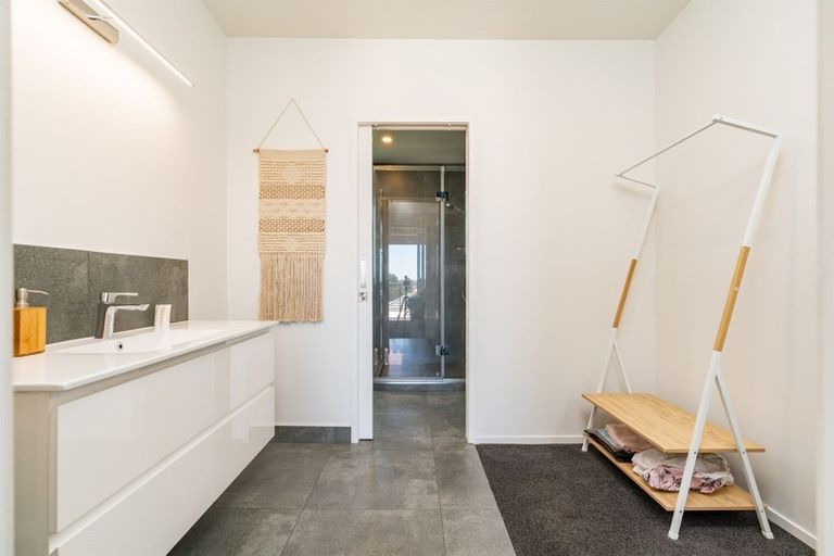 Photo of property in 4 Manuka Close, Mangawhai, 0505