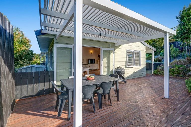 Photo of property in 29 Shadon Place, Stanmore Bay, Whangaparaoa, 0932