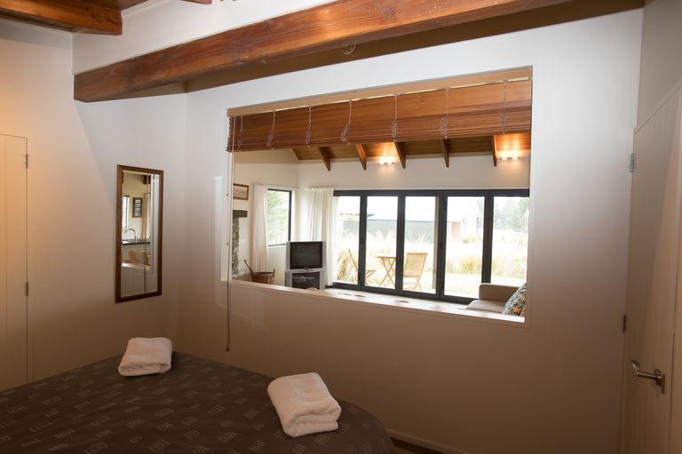 Photo of property in 19 Hamilton Drive, Lake Tekapo, 7999