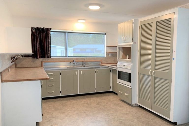 Photo of property in 9 Ratima Place, Whakatane, 3120