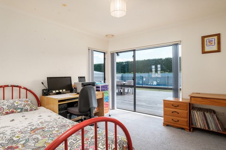 Photo of property in 18 Jackson Road, Waerengaahika, Gisborne, 4071