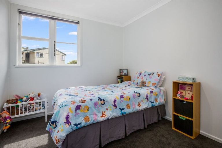 Photo of property in 18 Waiho Terrace, Elsdon, Porirua, 5022