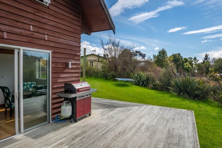 Photo of property in 6 Goddard Road, Tasman, Upper Moutere, 7173