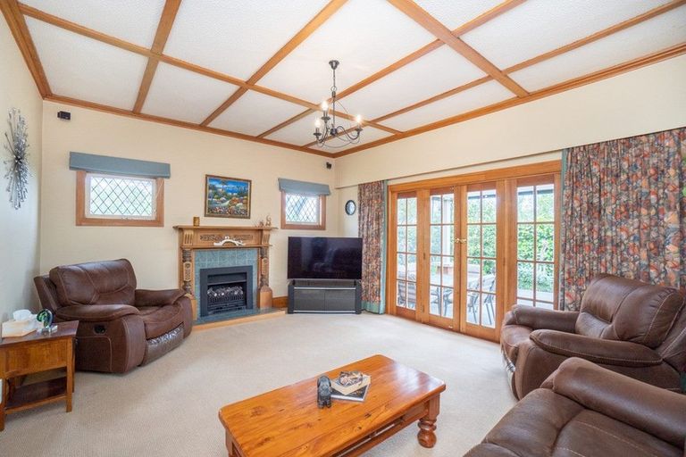 Photo of property in 3 Langston Avenue, Palmerston North, 4414