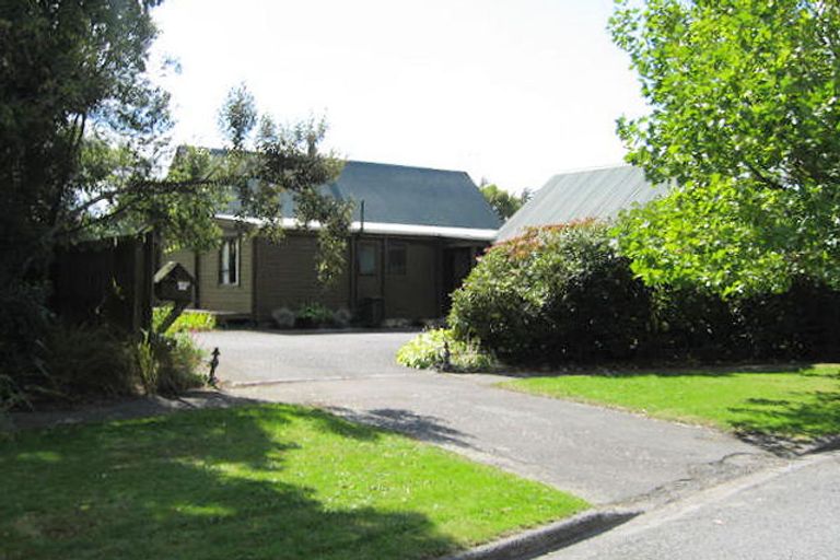 Photo of property in 5 Avoca Place, Darfield, 7510