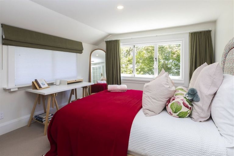 Photo of property in 205 Blighs Road, Strowan, Christchurch, 8052