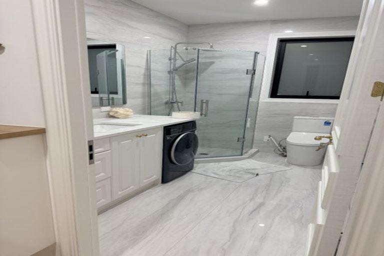 Photo of property in 7 Copper Lane, Long Bay, Auckland, 0630