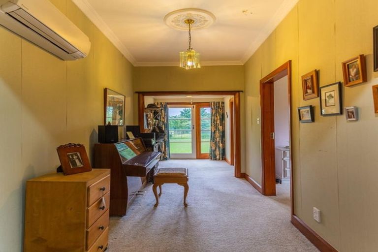 Photo of property in 72 Parsonage Road, Waimate, 7978