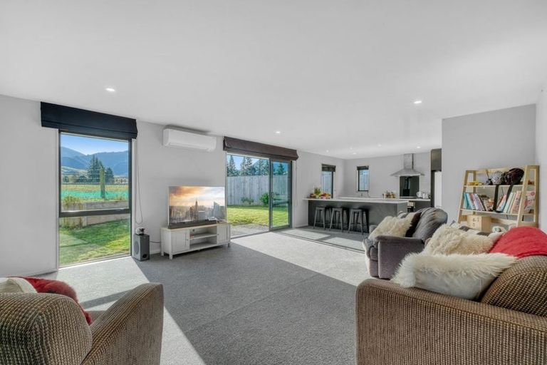 Photo of property in 10 Ensor Drive, Hanmer Springs, 7334