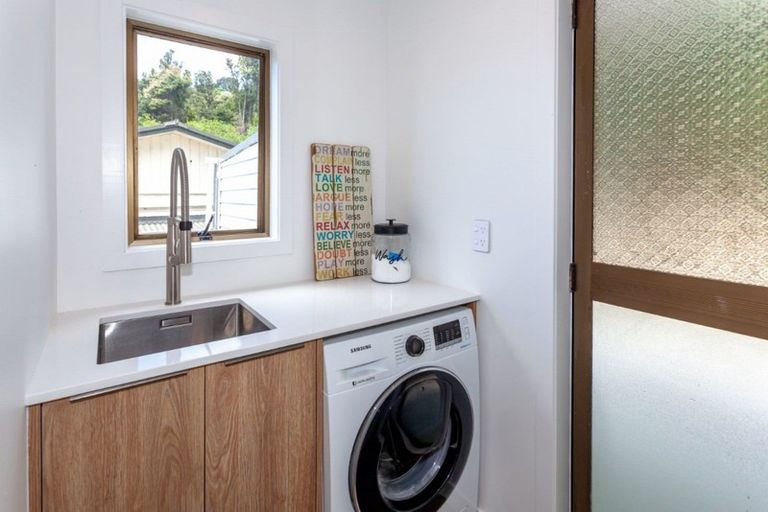 Photo of property in 123 Park Avenue, Whangamata, 3620