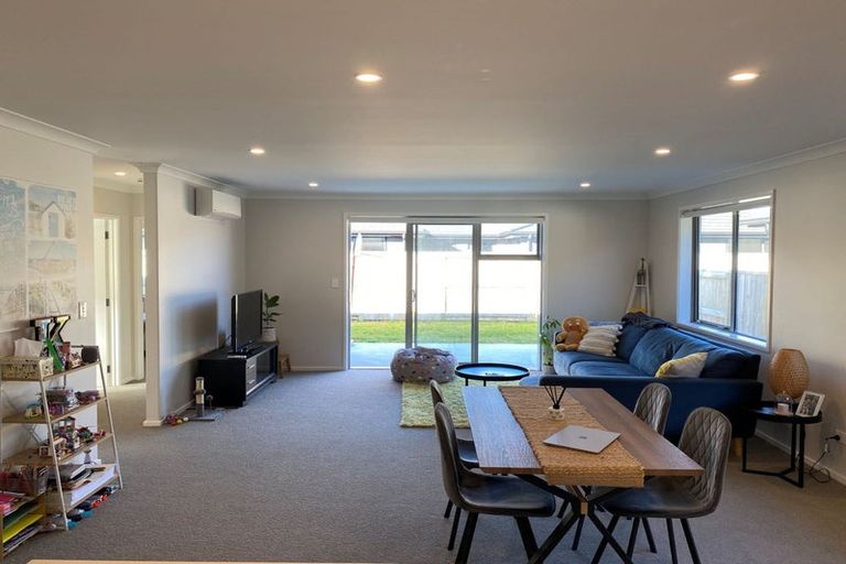 Photo of property in 33 Hills View Drive, Papamoa, 3118