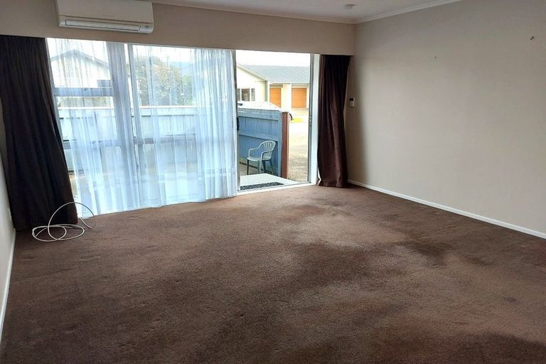Photo of property in 3c Benzie Avenue, Wallaceville, Upper Hutt, 5018