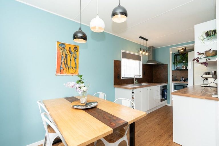 Photo of property in 25 Garland Drive, St Andrews, Hamilton, 3200