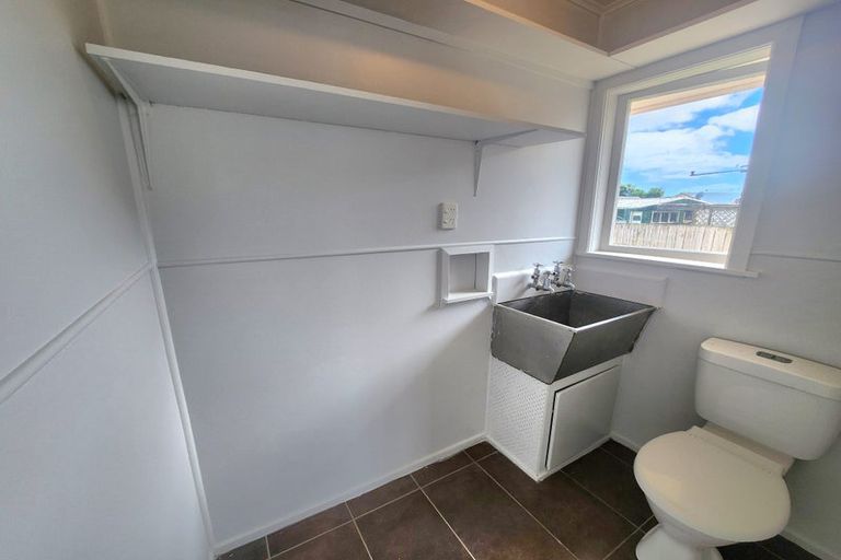 Photo of property in 22 Hokianga Street, Mangere East, Auckland, 2024