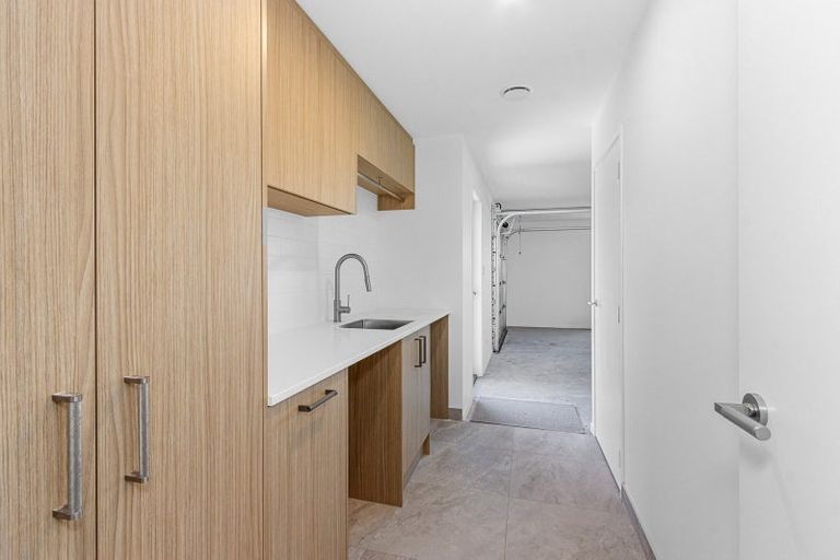 Photo of property in 28 Candlesticks Crescent, Lincoln, 7608