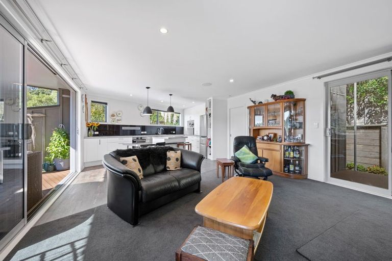 Photo of property in 25c Milton Terrace, Picton, 7220