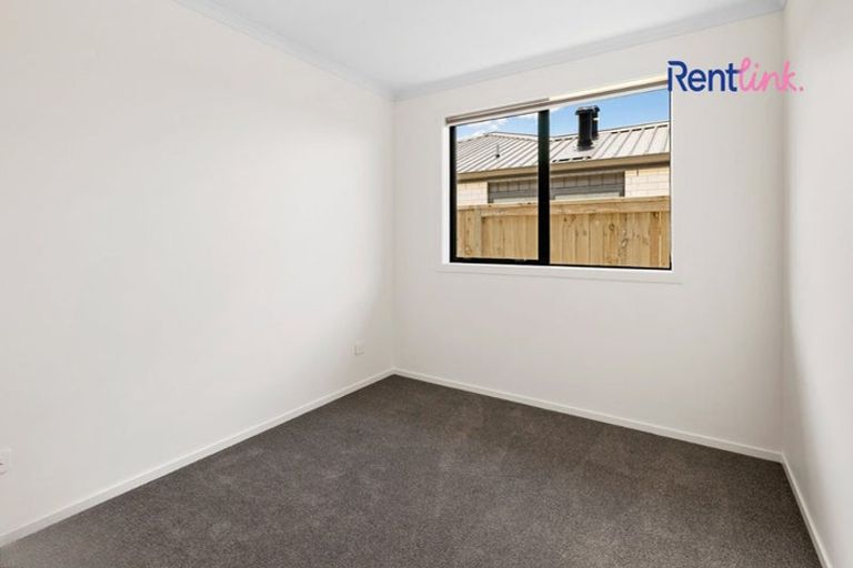 Photo of property in 30 Oioi Lane, Poike, Tauranga, 3112