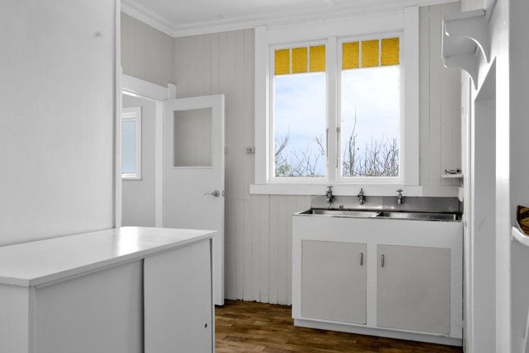 Photo of property in 546 Ararata Road, Hawera, 4674