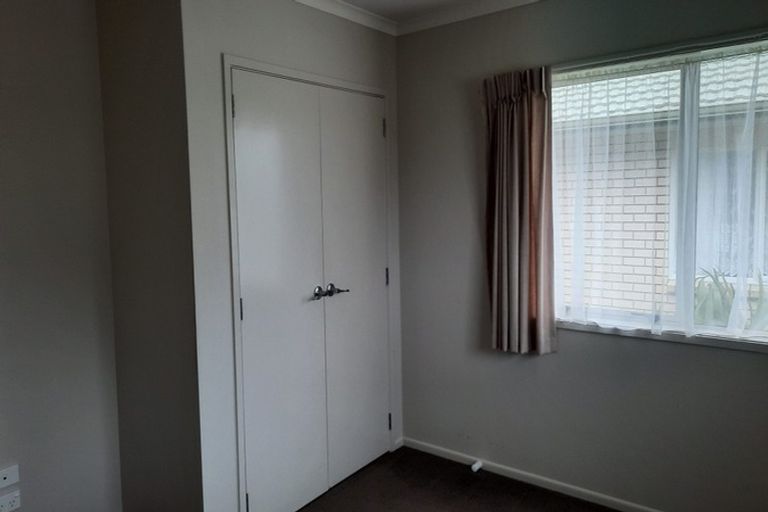 Photo of property in Amberley Park, 8/8 Village Place, Tuakau, 2121