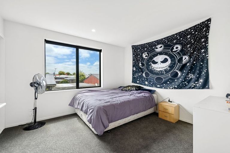 Photo of property in 122a Blenheim Road, Riccarton, Christchurch, 8041