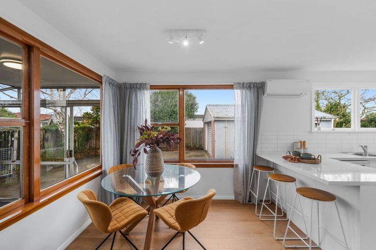 Photo of property in 250b Harewood Road, Bishopdale, Christchurch, 8053