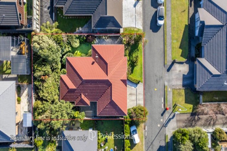 Photo of property in 10 Mcewen Crescent, Riverstone Terraces, Upper Hutt, 5018