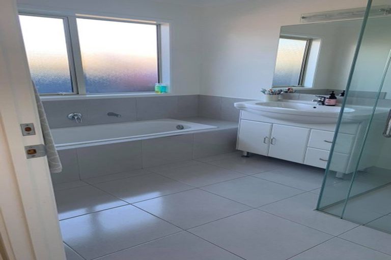 Photo of property in 200 Keyes Road, New Brighton, Christchurch, 8083