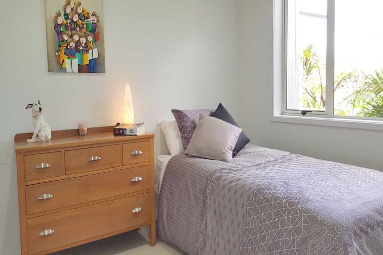 Photo of property in 215d Schnapper Rock Road, Schnapper Rock, Auckland, 0632