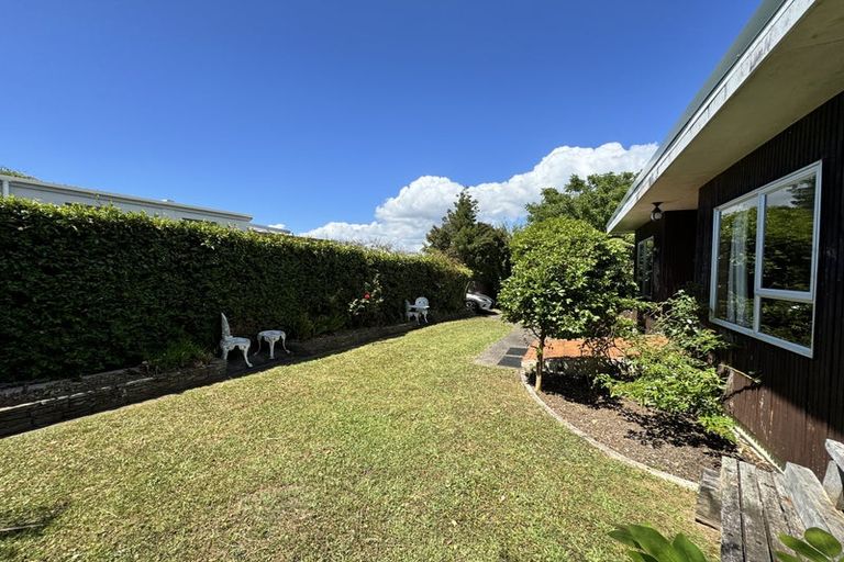 Photo of property in 25 Porritt Avenue, Chatswood, Auckland, 0626