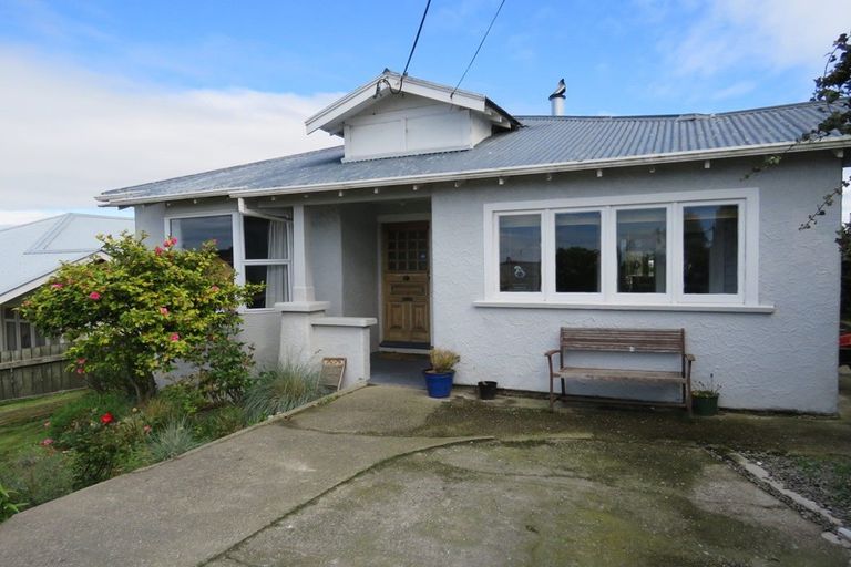 Photo of property in 32 Till Street, South Hill, Oamaru, 9400