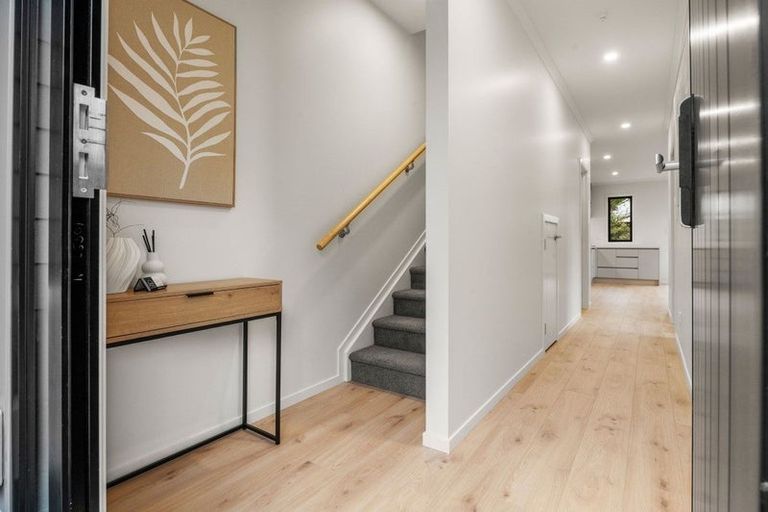 Photo of property in 143 Clarence Street, Hamilton Lake, Hamilton, 3204