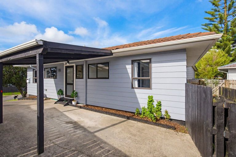 Photo of property in 42 Winton Street, Paraparaumu Beach, Paraparaumu, 5032