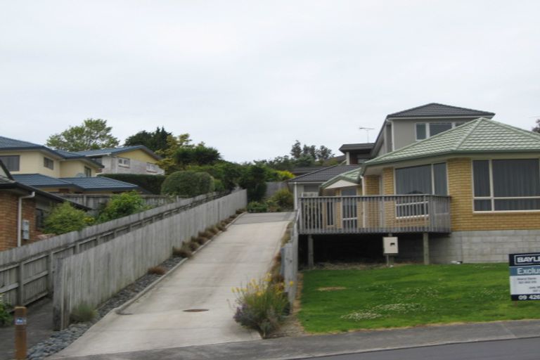 Photo of property in 52 Motutapu Avenue, Manly, Whangaparaoa, 0930