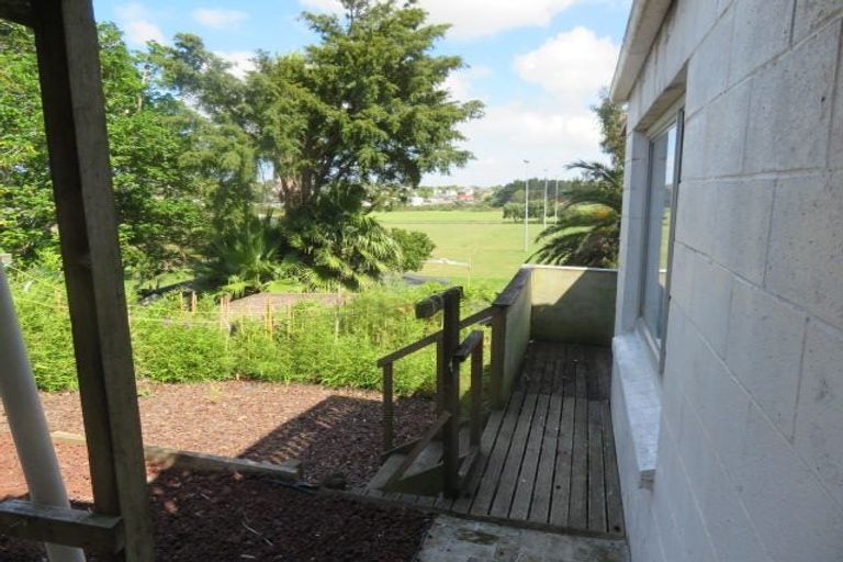 Photo of property in 1/25 Hillcrest Road, Papatoetoe, Auckland, 2025