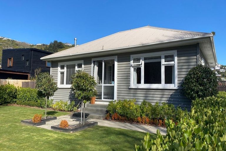 Photo of property in 18 Bowenvale Avenue, Cashmere, Christchurch, 8022