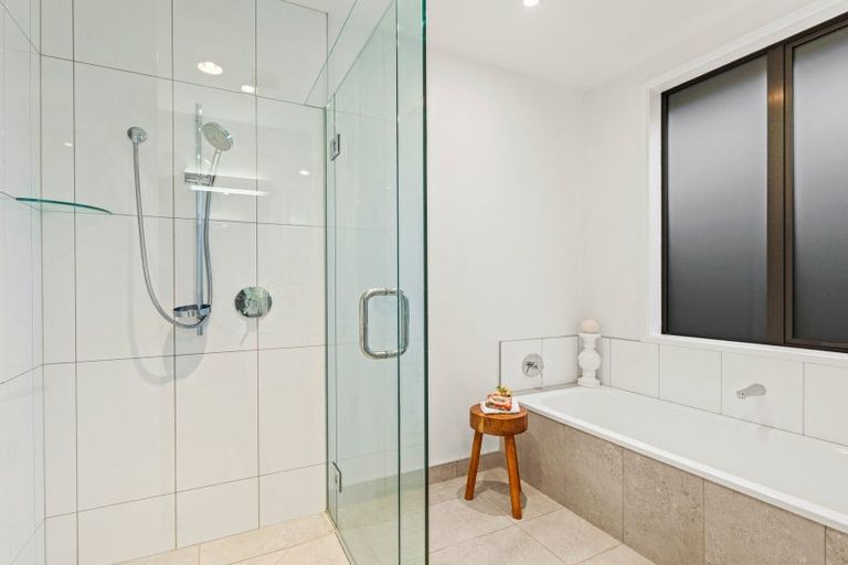 Photo of property in 154 Clyde Road, Burnside, Christchurch, 8053